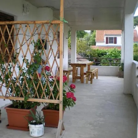 Appartement With A Parking Space Rukavac, - 11855 *