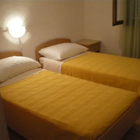 With A Parking Space Rukavac, - 11855 Apartament