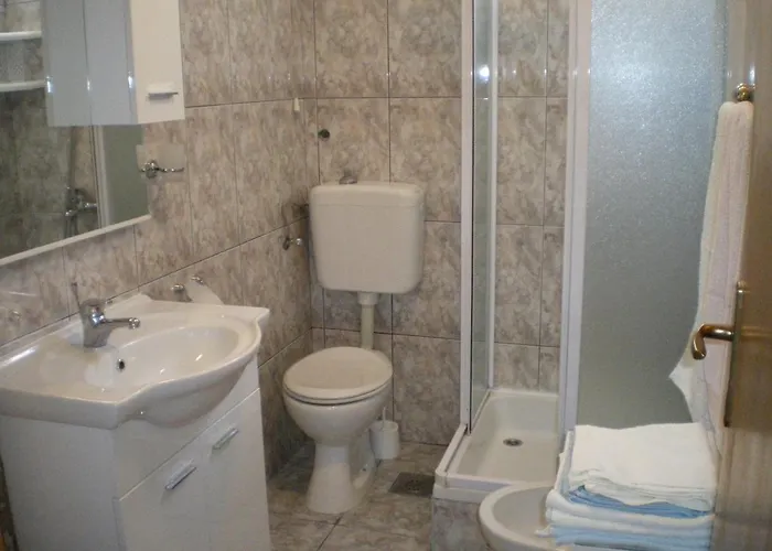 With A Parking Space Rukavac, - 11855 Διαμέρισμα Βις